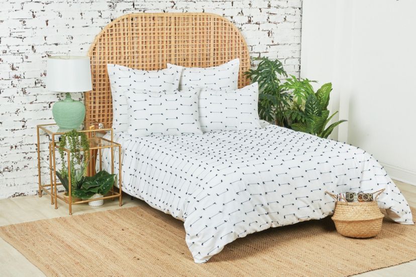 Mel Queen Duvet Cover