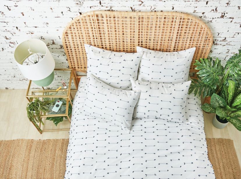 Mel Queen Duvet Cover