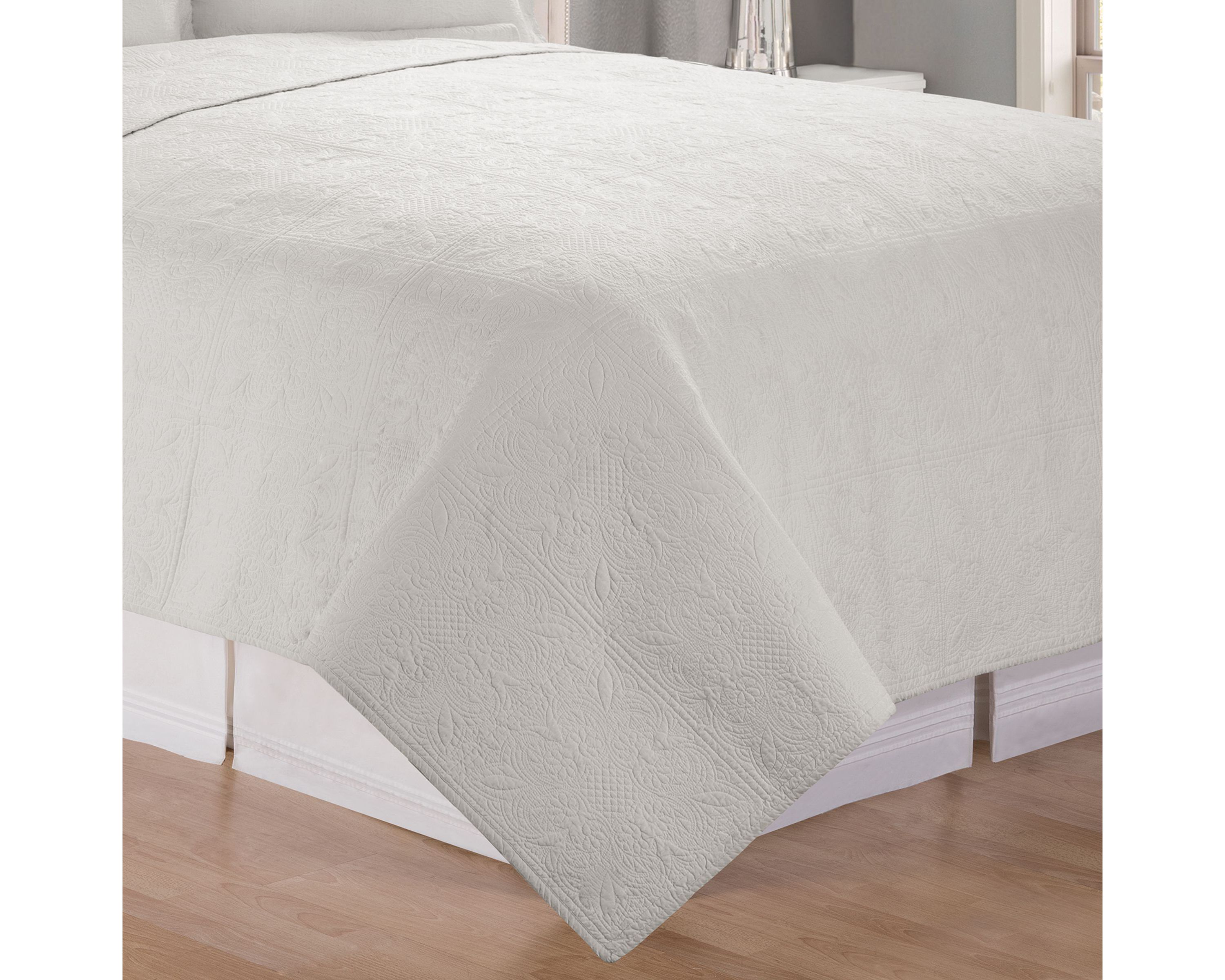 Jacqueline Full/Queen Matelassé Quilt