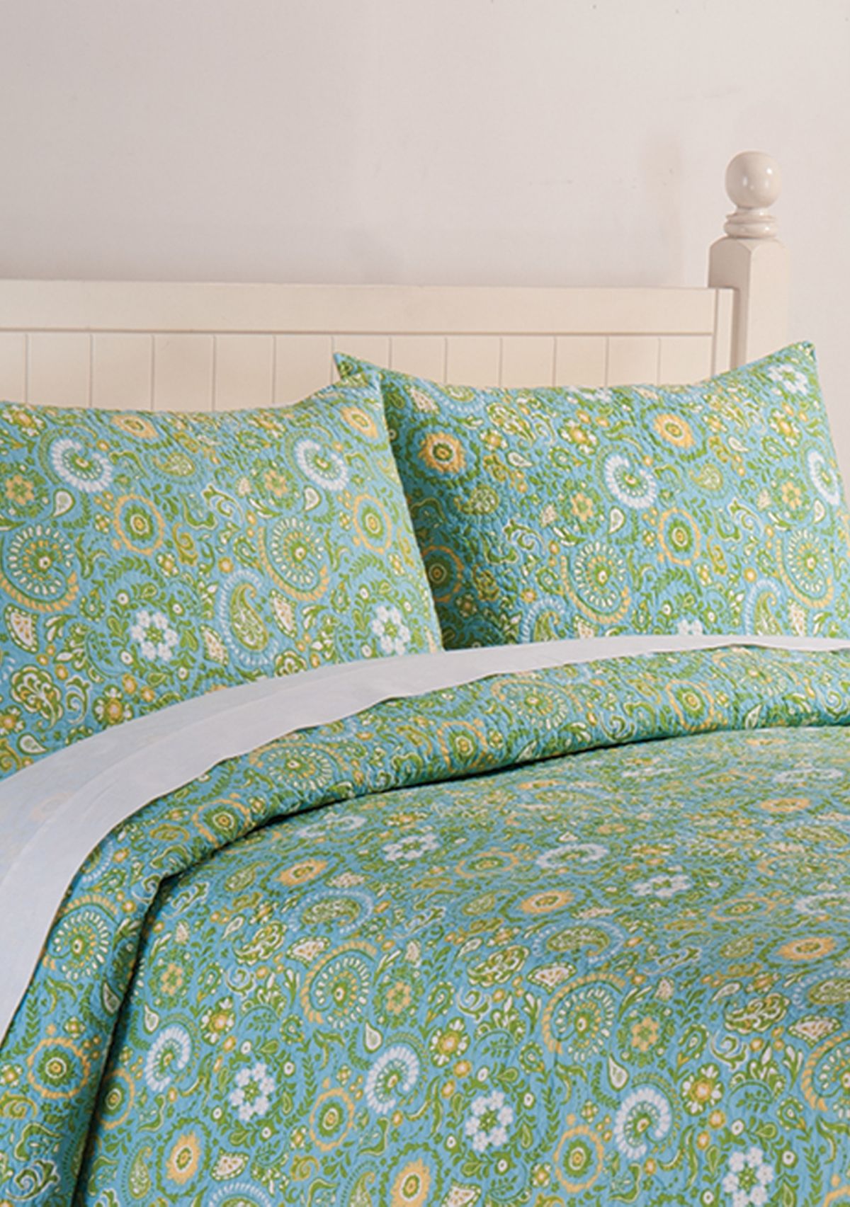 Samara Quilt Set