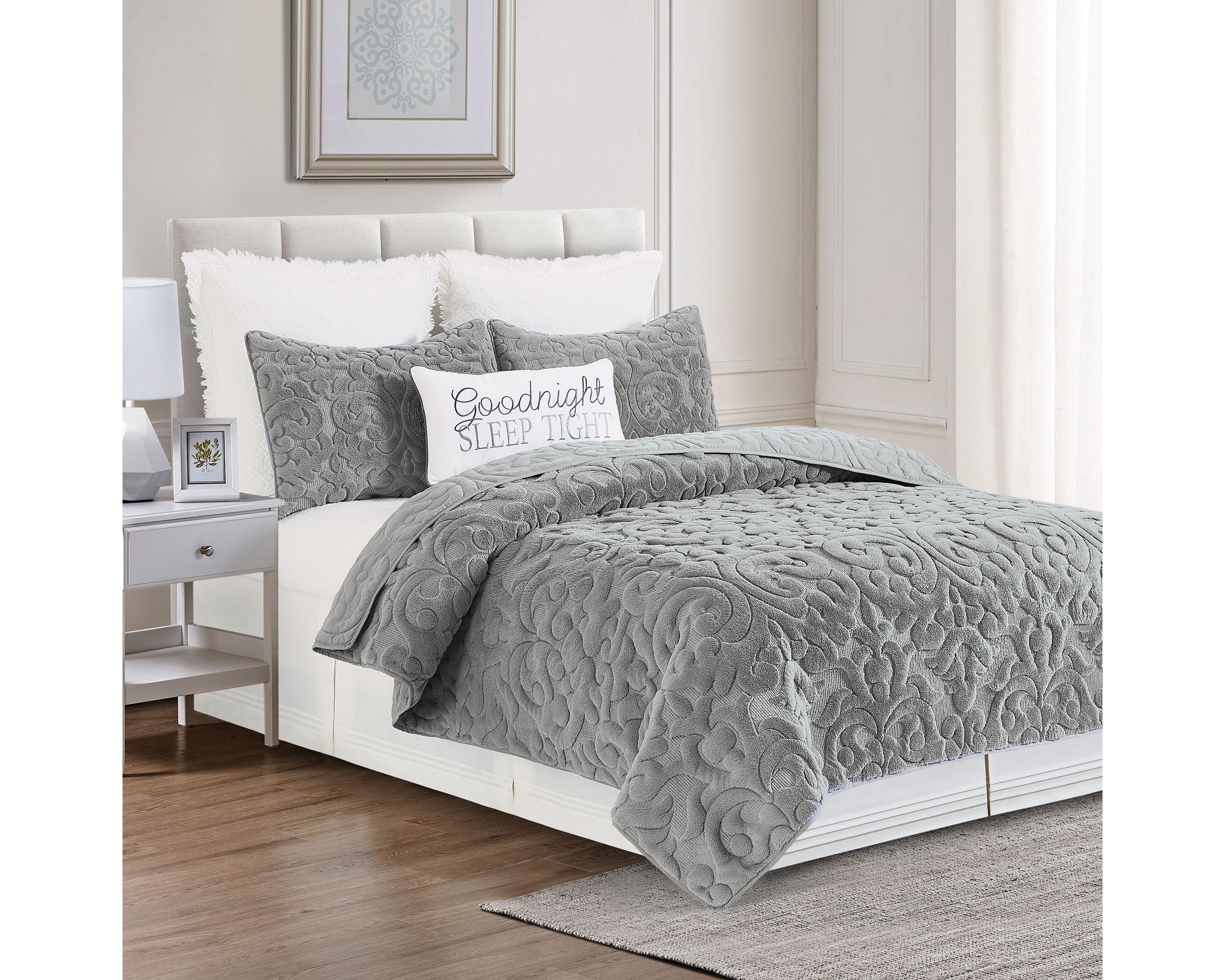Cornelia Full/Queen Quilt Set