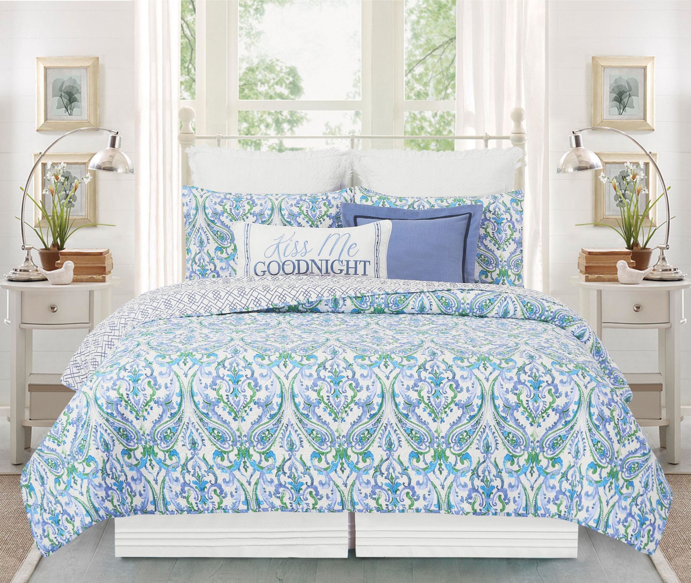 Juliet Reversible Damask Floral Full/Queen Quilt Set