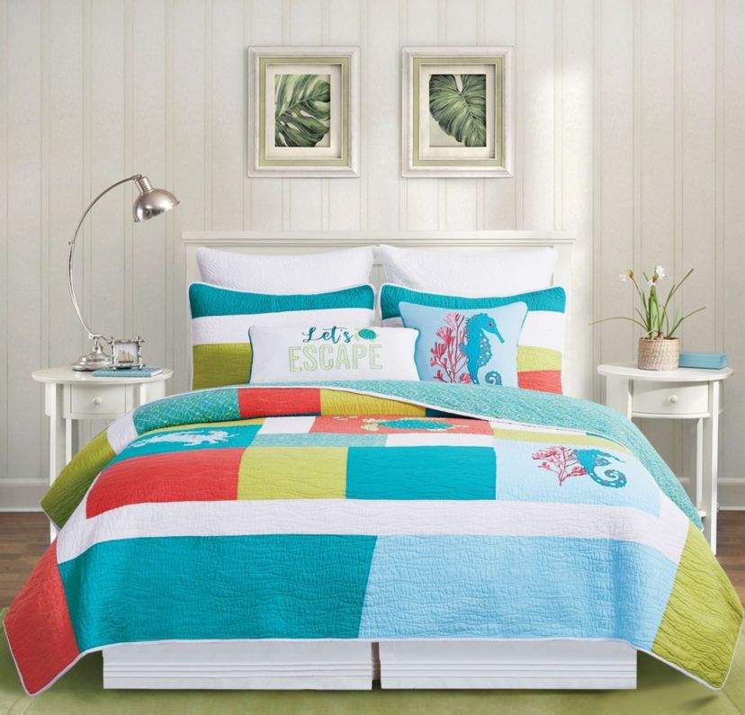 Santorini Full/Queen Quilt Set
