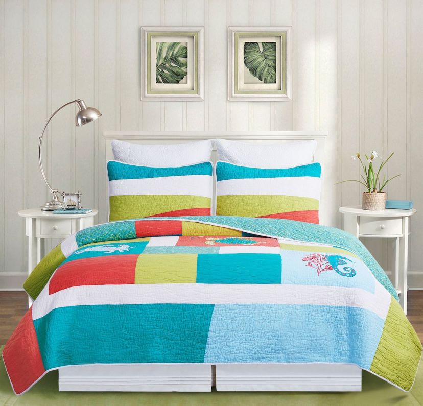 Santorini Full/Queen Quilt Set