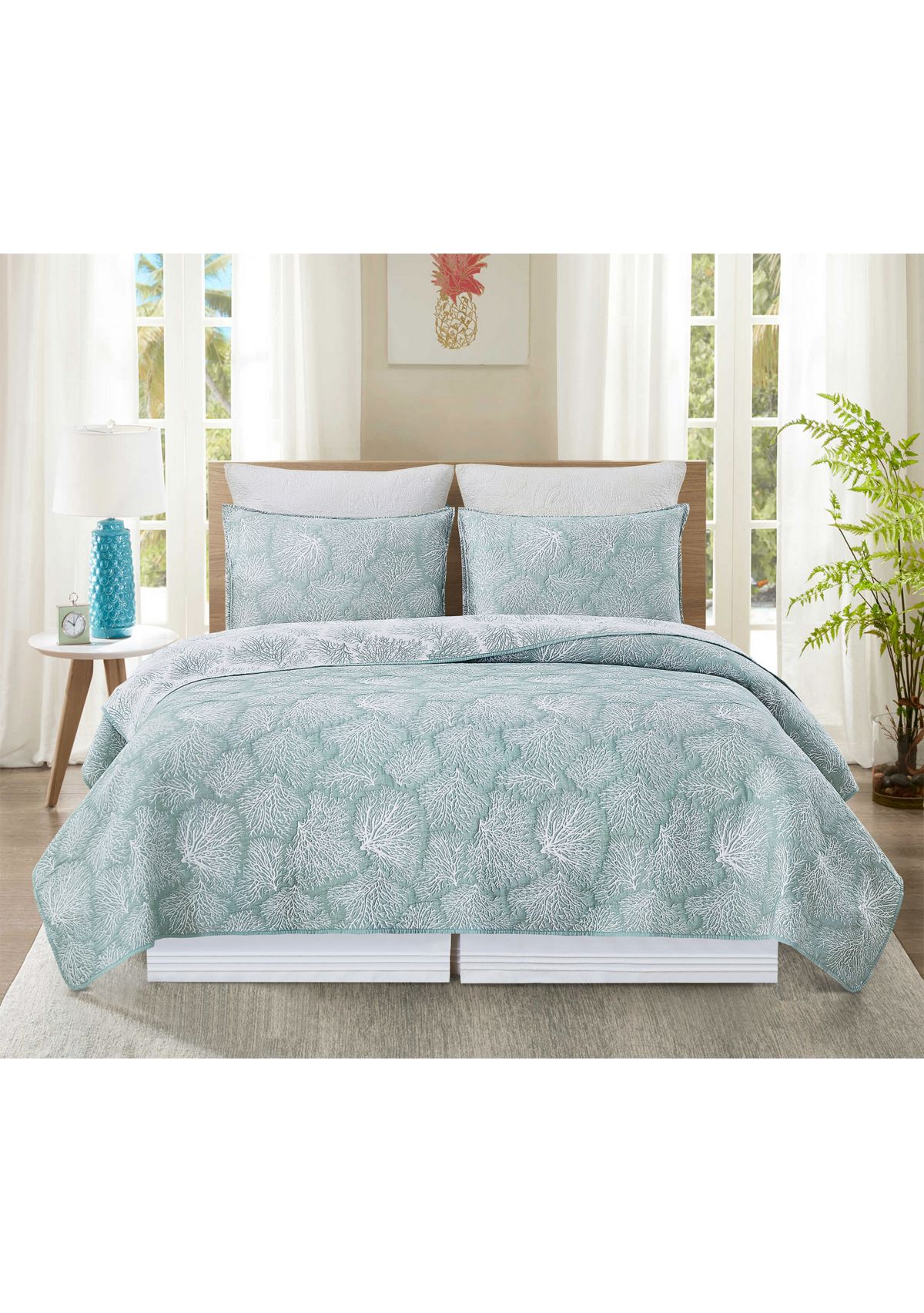 Seafoam Coral Quilt Set