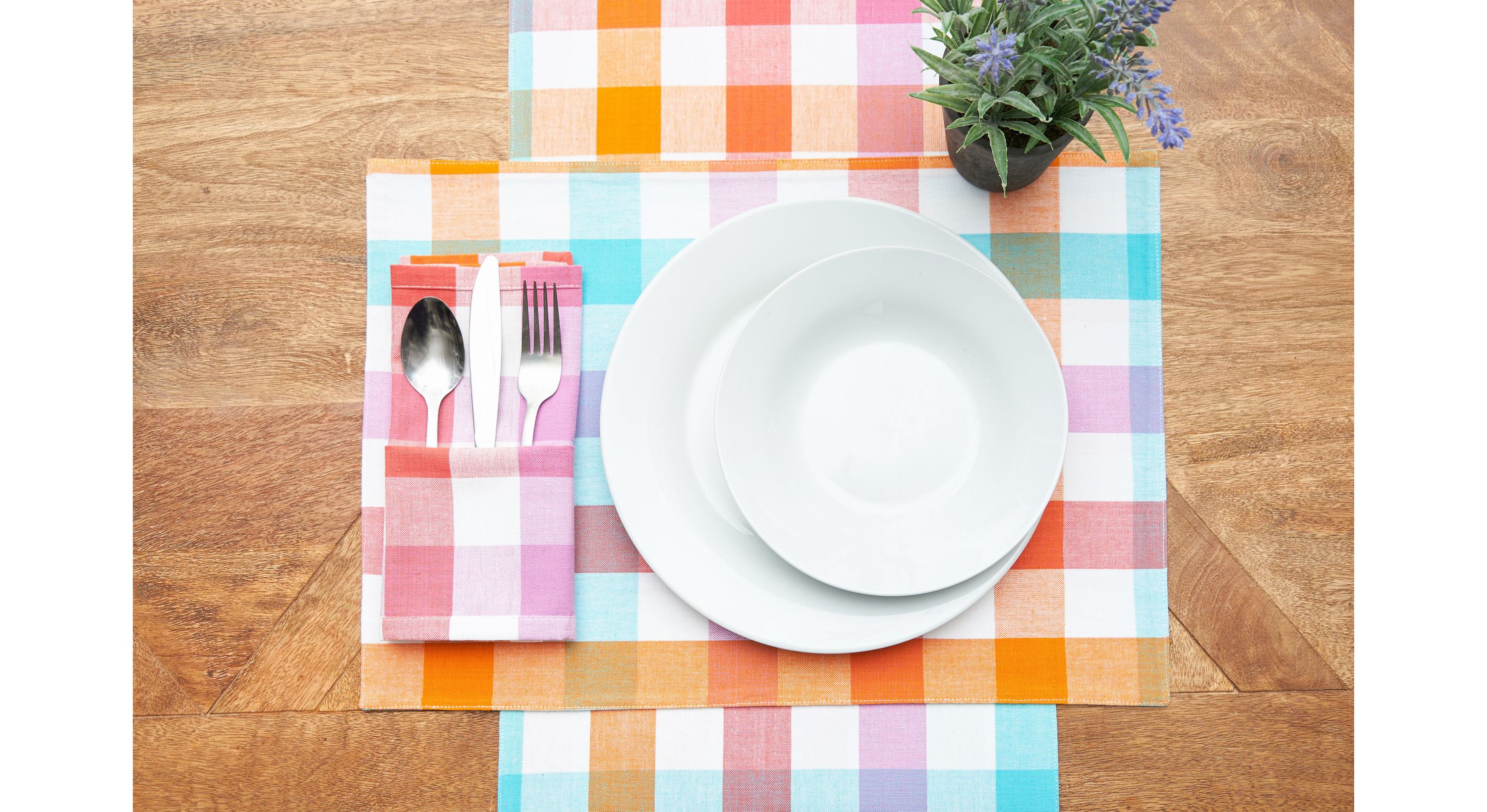 Cabana Plaid Gingham Check Table Runner