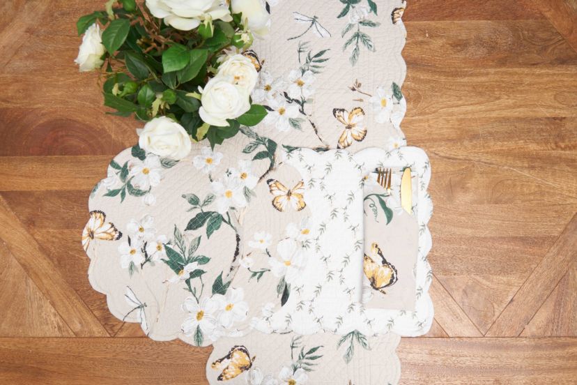 Dogwood Meadows Round  Cotton Placemats Set of 6