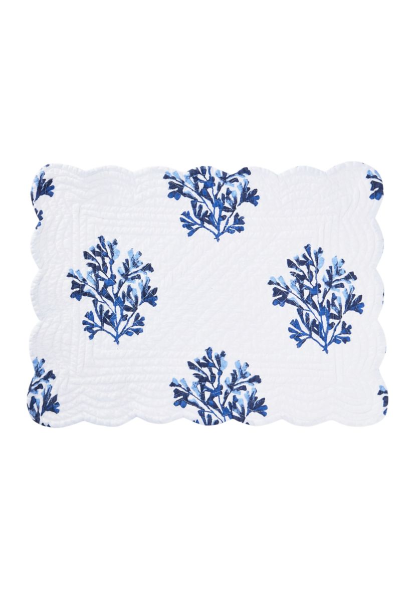 Blue and White Reversible Coastal Quilted Scalloped Placemat