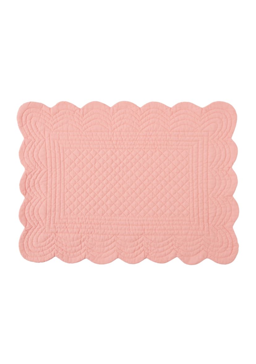 Scalloped Quilted Placemat