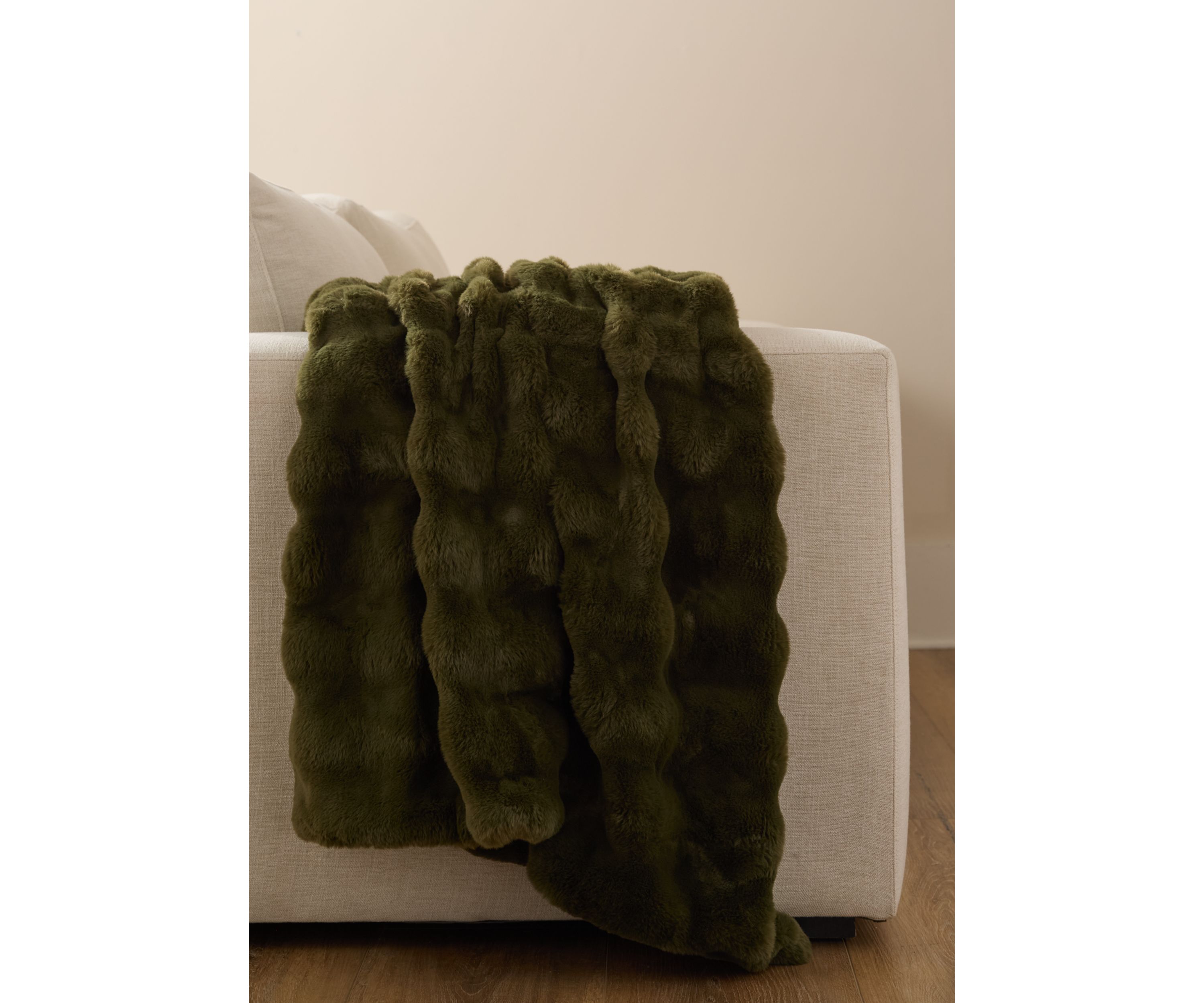 Midland Faux Fur Solid Throw Blanket
