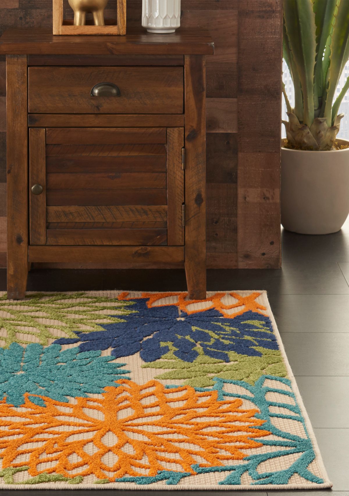 Aloha 2.8 ft x 4 ft Area Rug