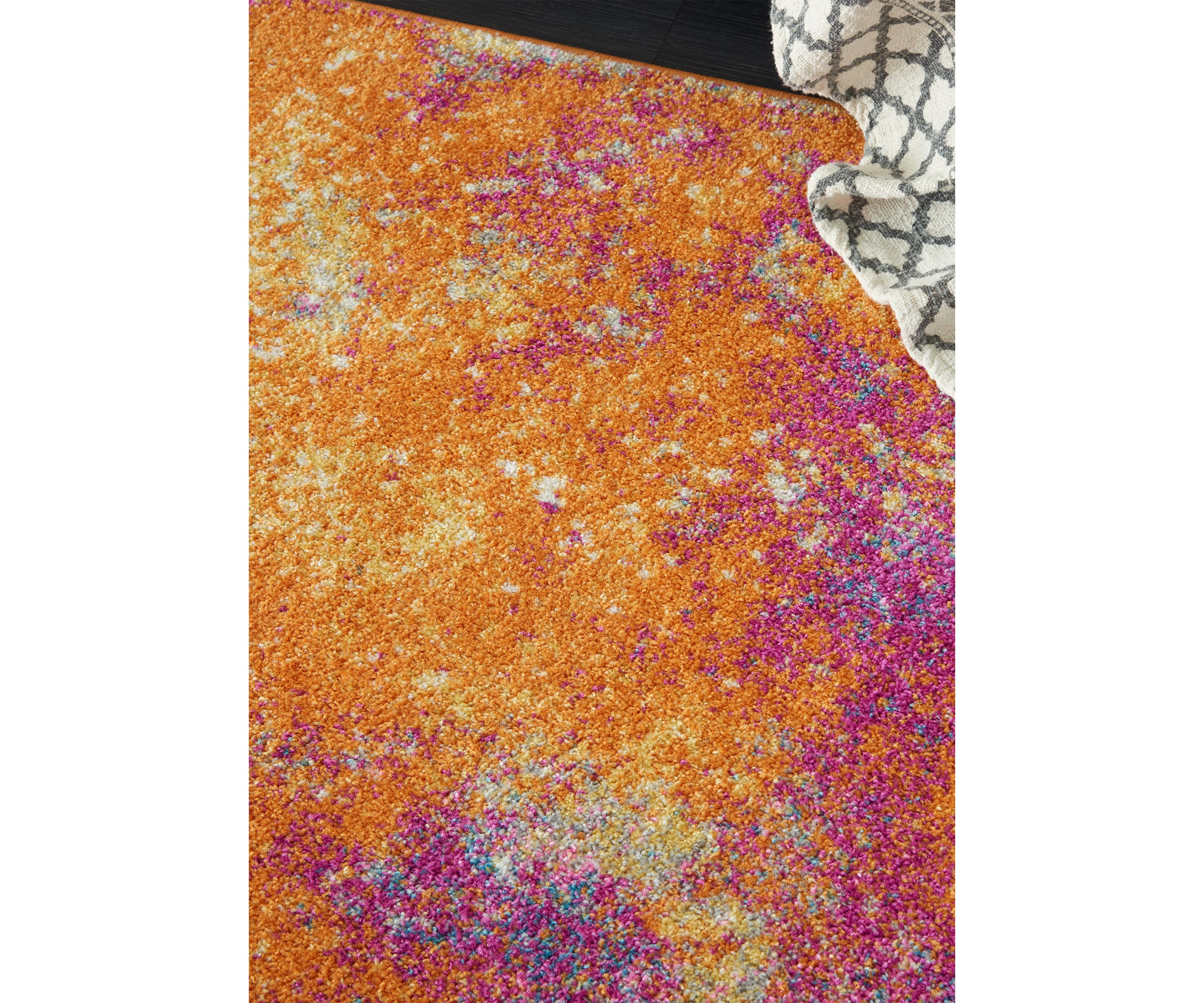 3 ft 9 in x 5 ft 9 in Passion Area Rug