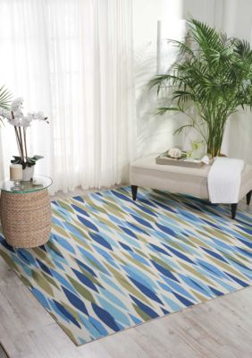 Sun & Shade 4.3 ft x 6.3 Area Rug