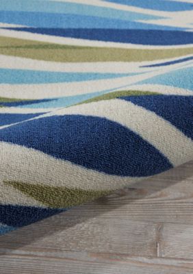 Sun & Shade 4.3 ft x 6.3 Area Rug