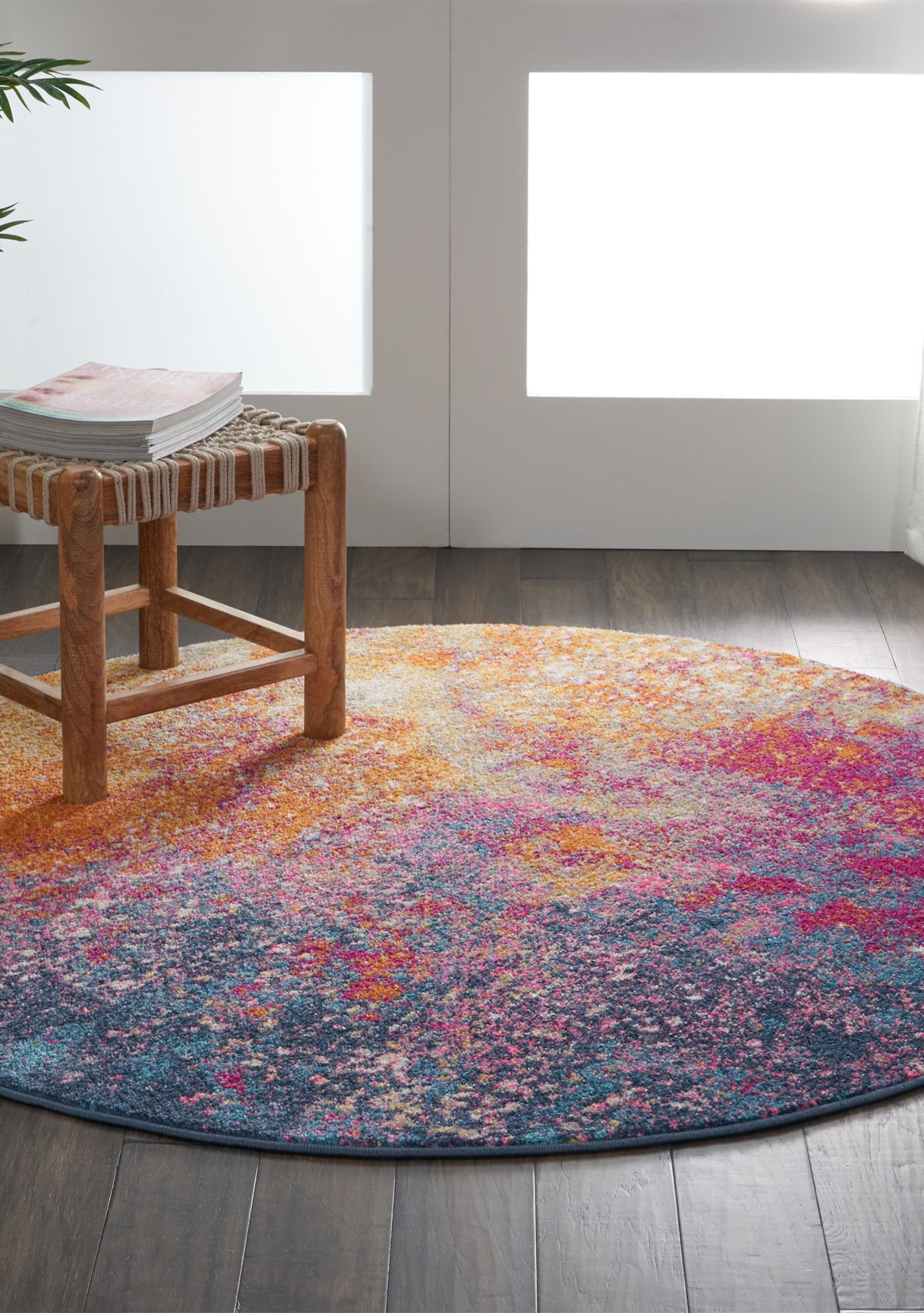  5 ft 3 in x 5 ft 3 in Passion Round Area Rug