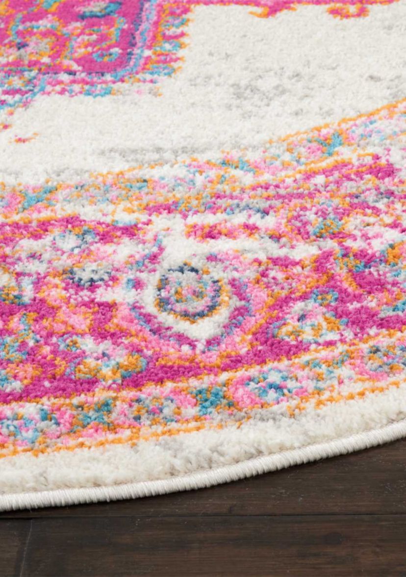 Passion 5.3 ft x 5.3 ft Area Rug