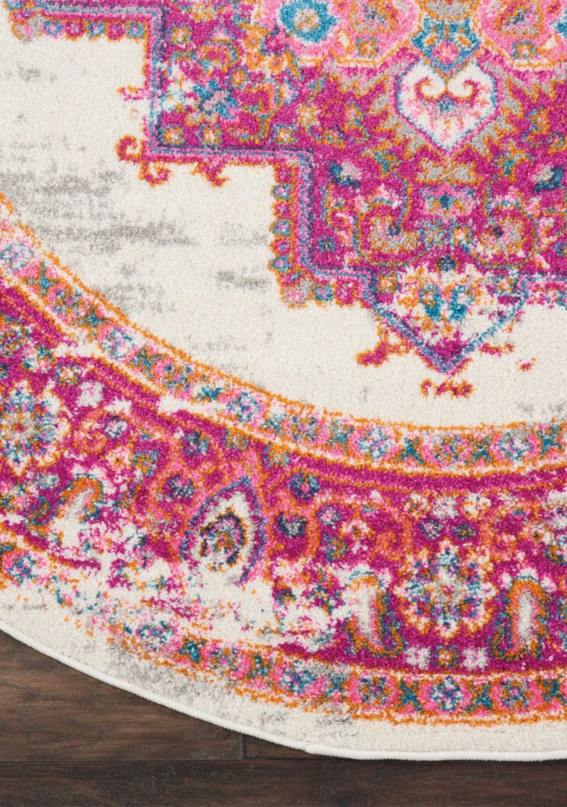 Passion 5.3 ft x 5.3 ft Area Rug
