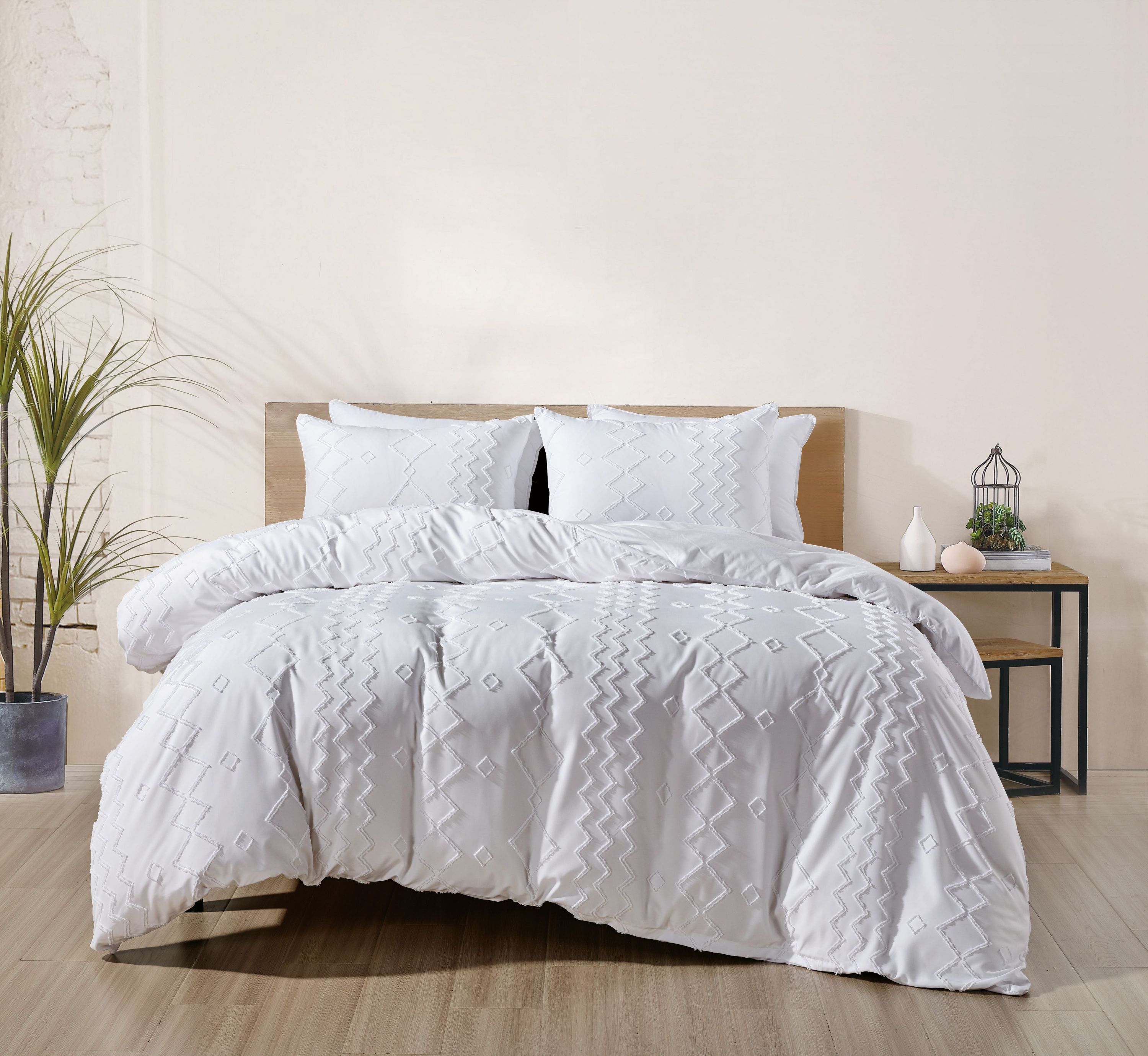 Tufted 3pc Duvet Cover