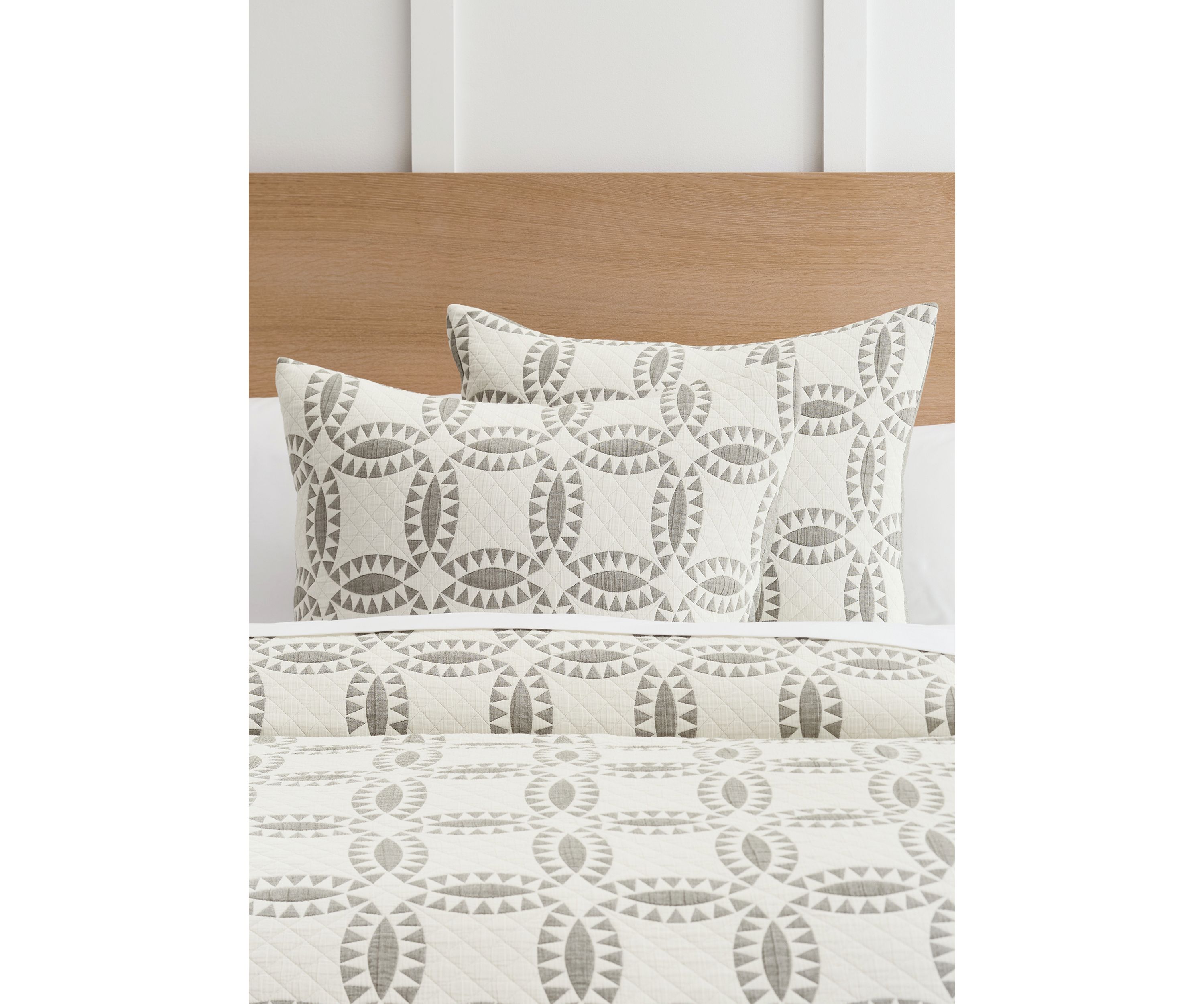 Full Circle Quilt Set