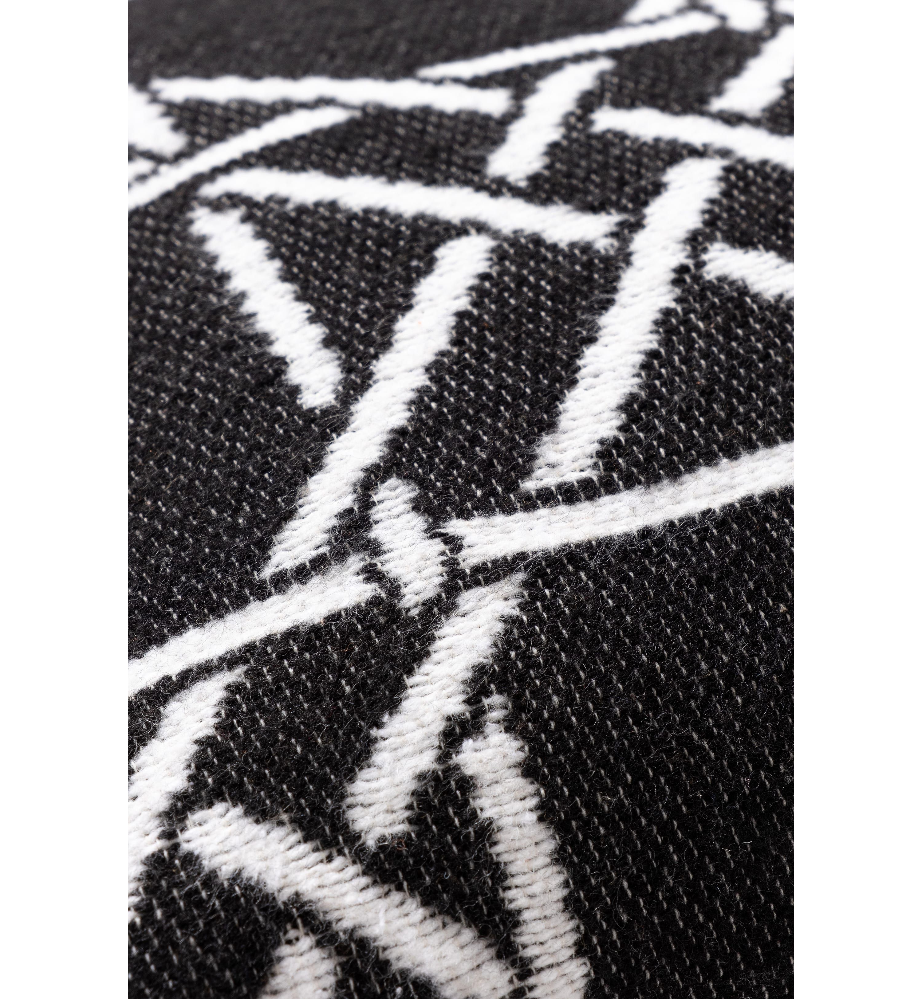 Lattice Work Decorative Pillow