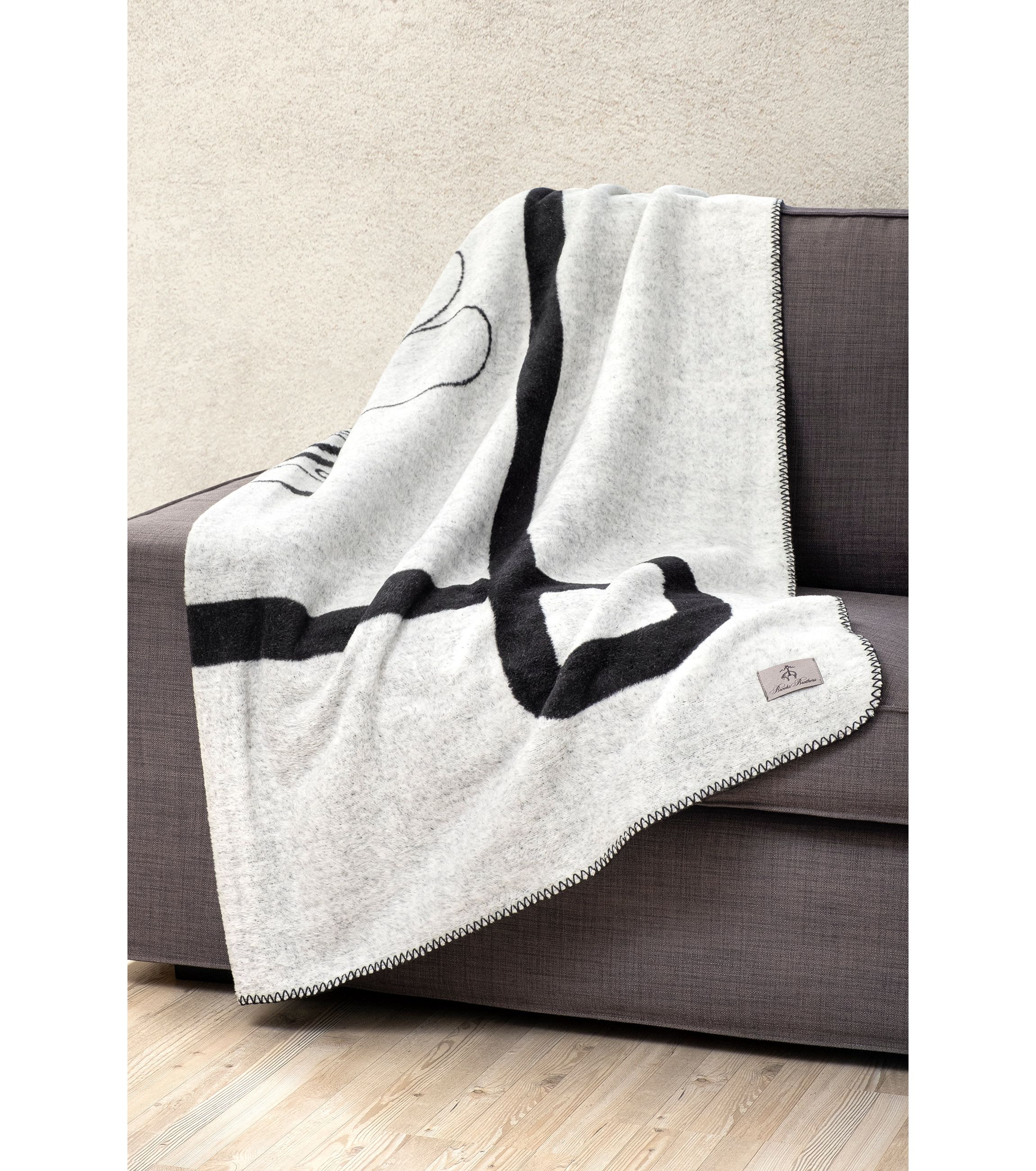 Bb Monogram Throw