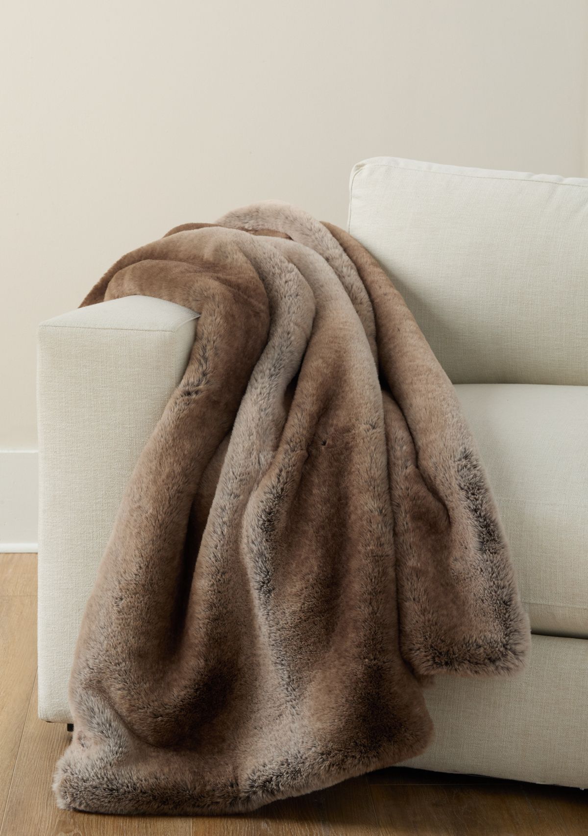 Luxury Faux Fur Throw Blanket
