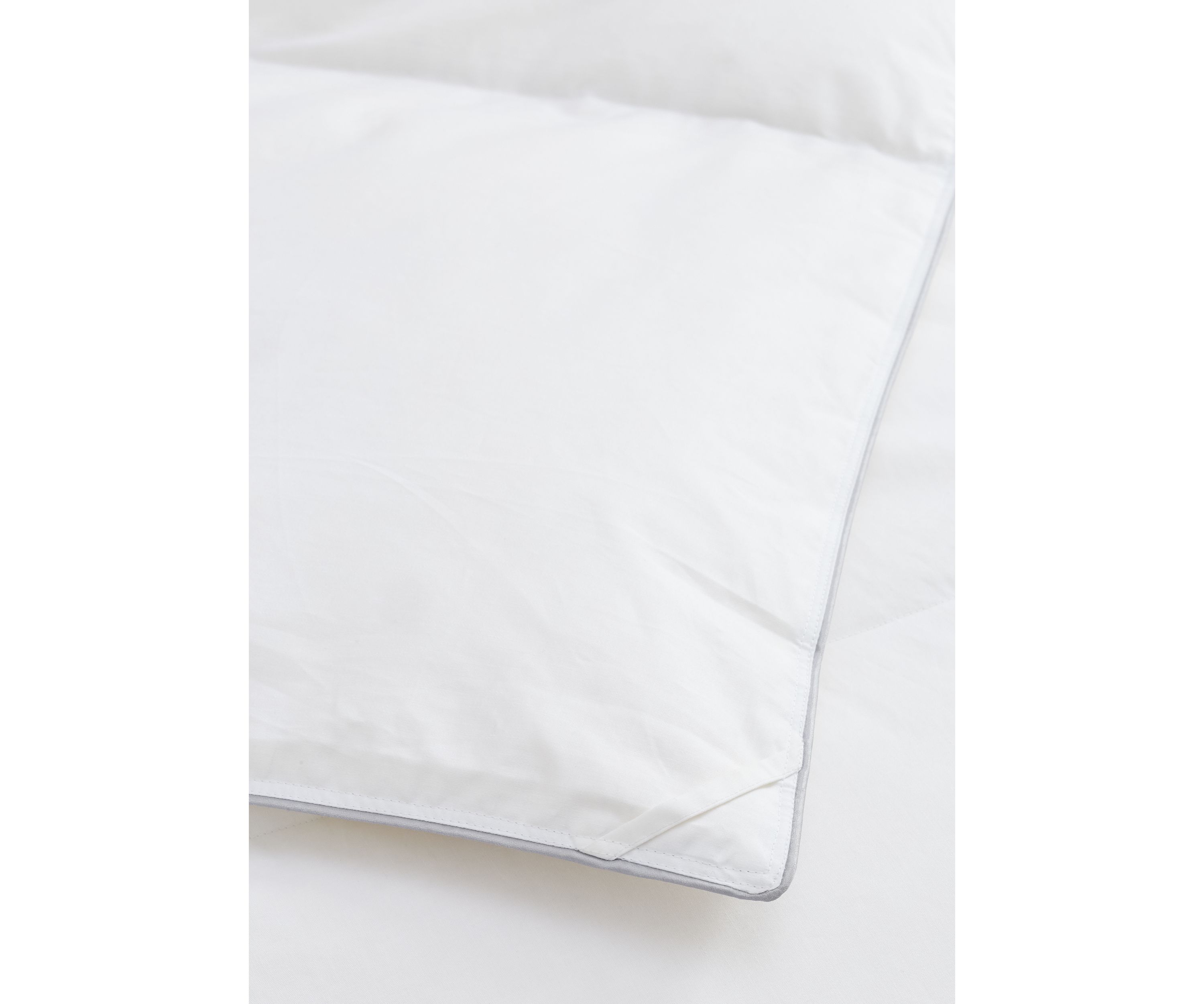 Hotel Down Comforter