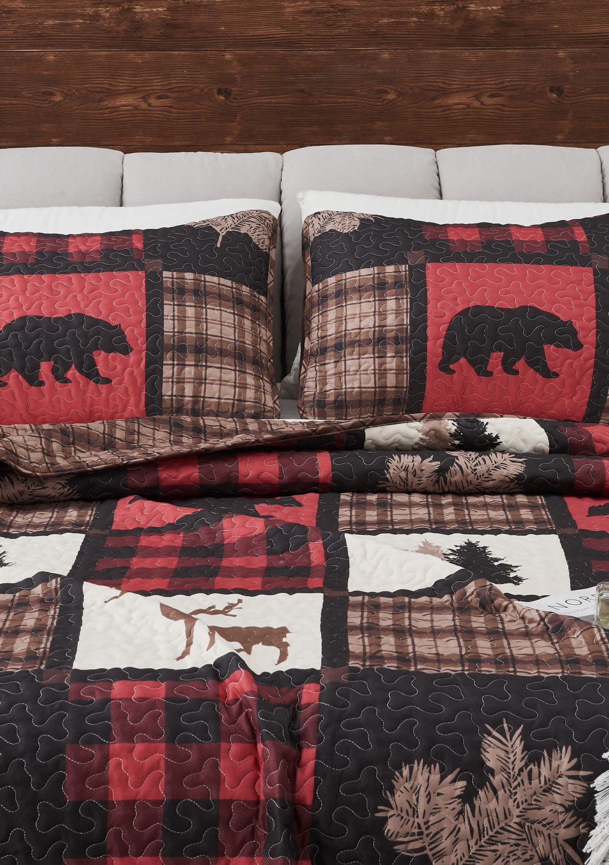 Lodge Inspired Patchwork Quilt Set