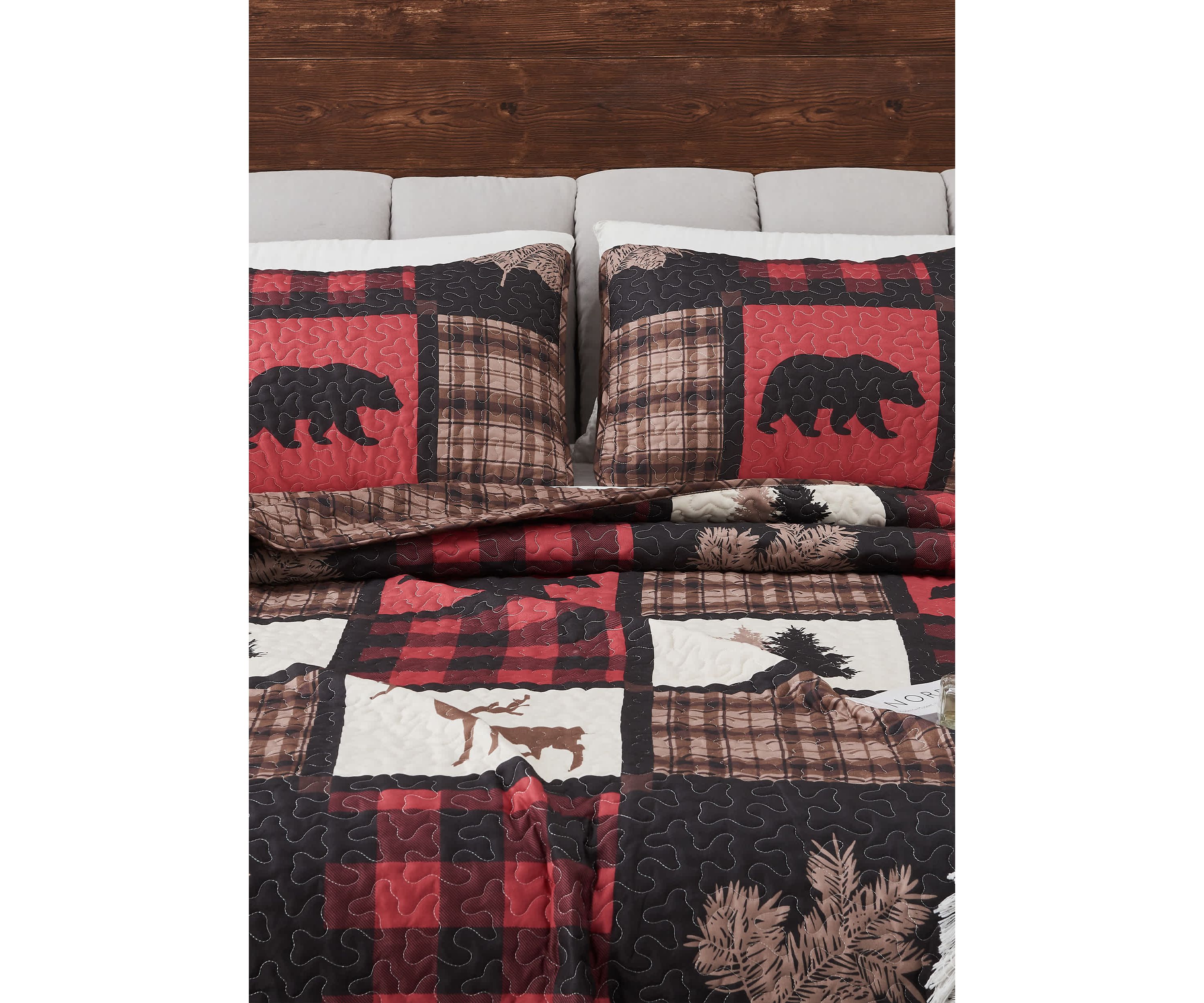 Lodge Inspired Patchwork Quilt Set