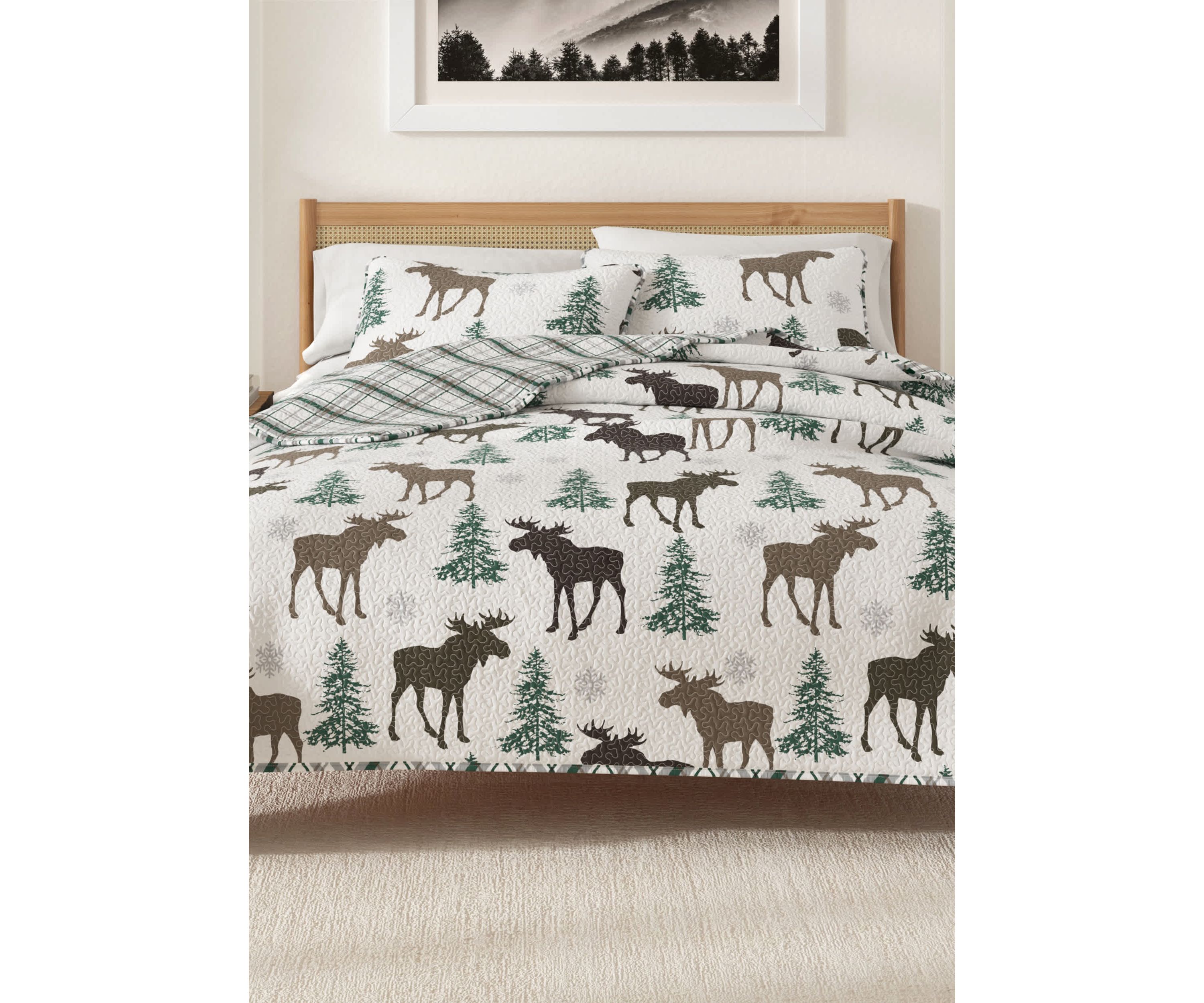 Wildlife Moose Printed Quilt Set