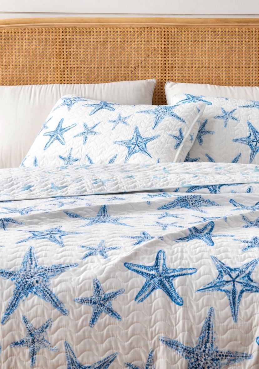 Starfish Printed Coastal Quilt Set