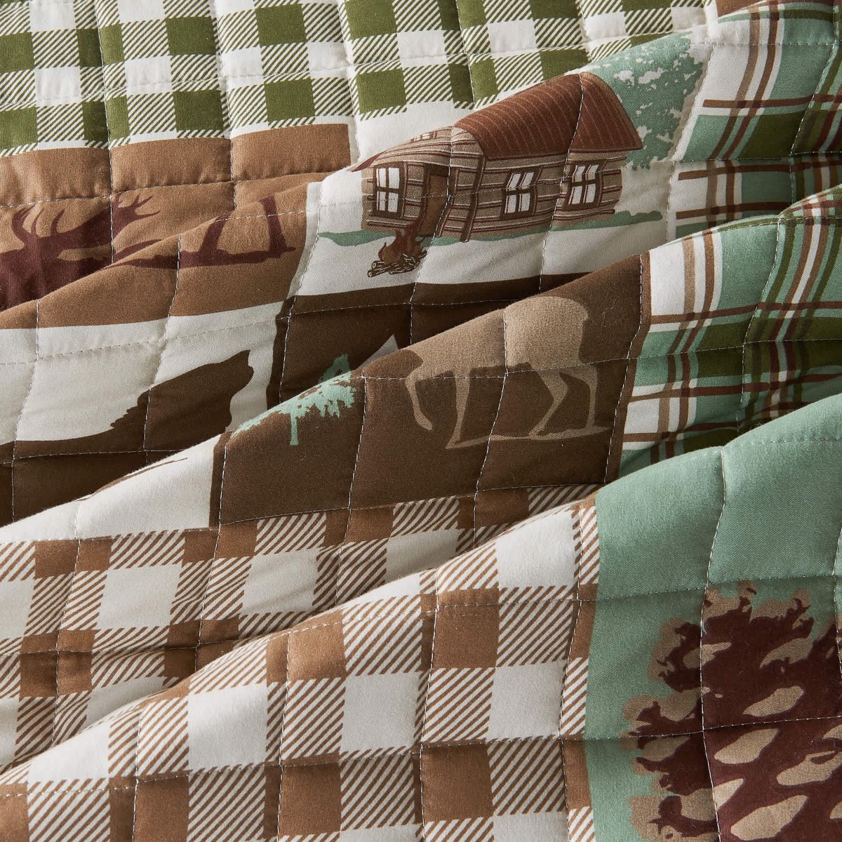 Lodge Inspired Quilt Set
