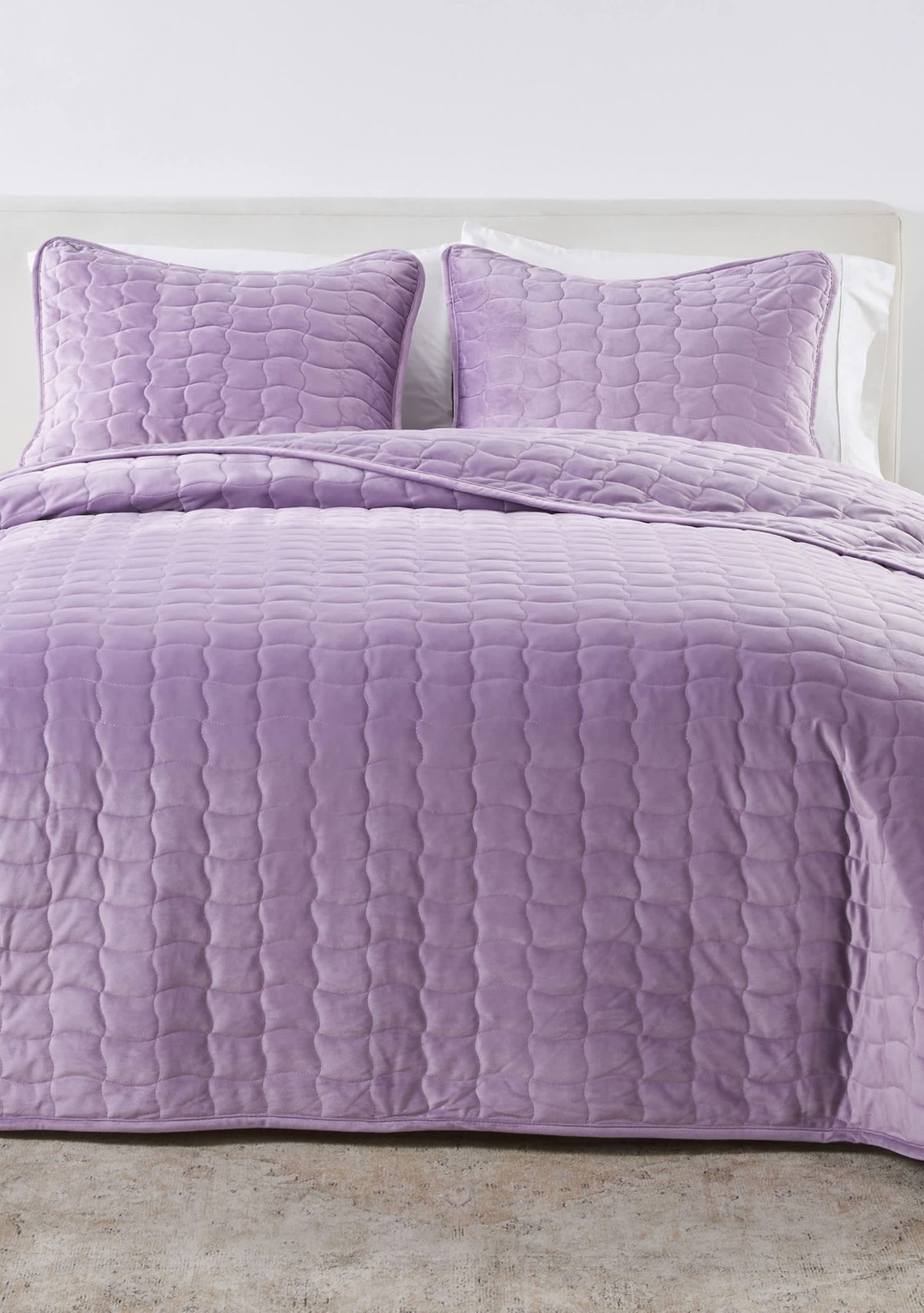 Velvet Box Stitched Quilt Set