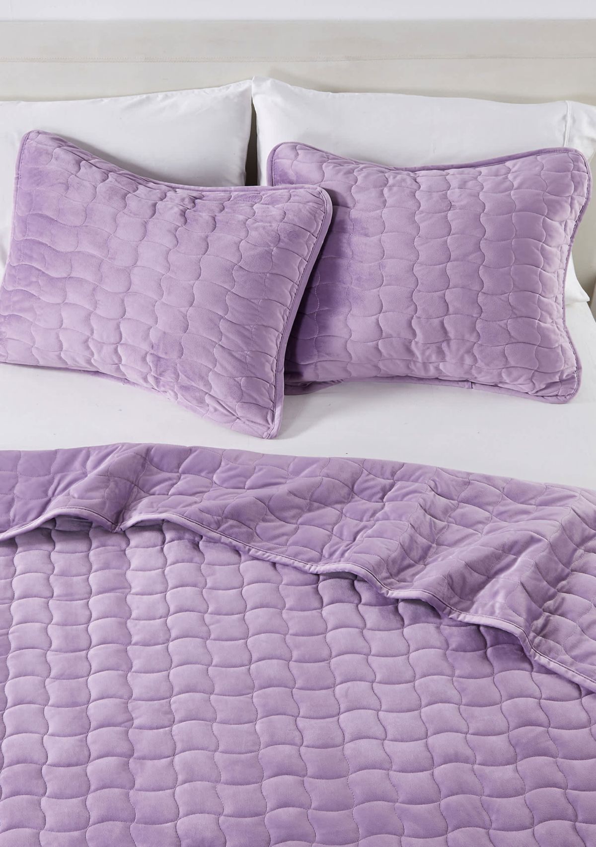 Velvet Box Stitched Quilt Set