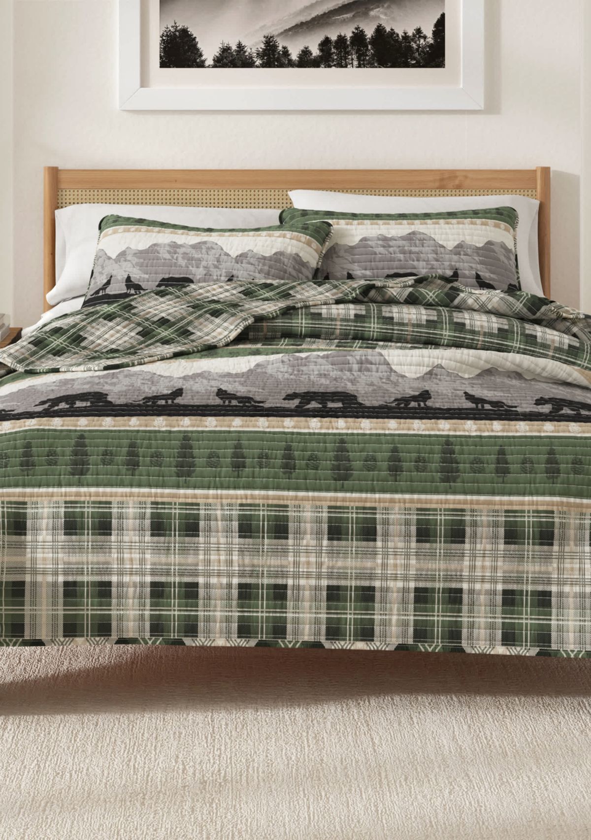 Lodge Forest Patchwork Quilt Set