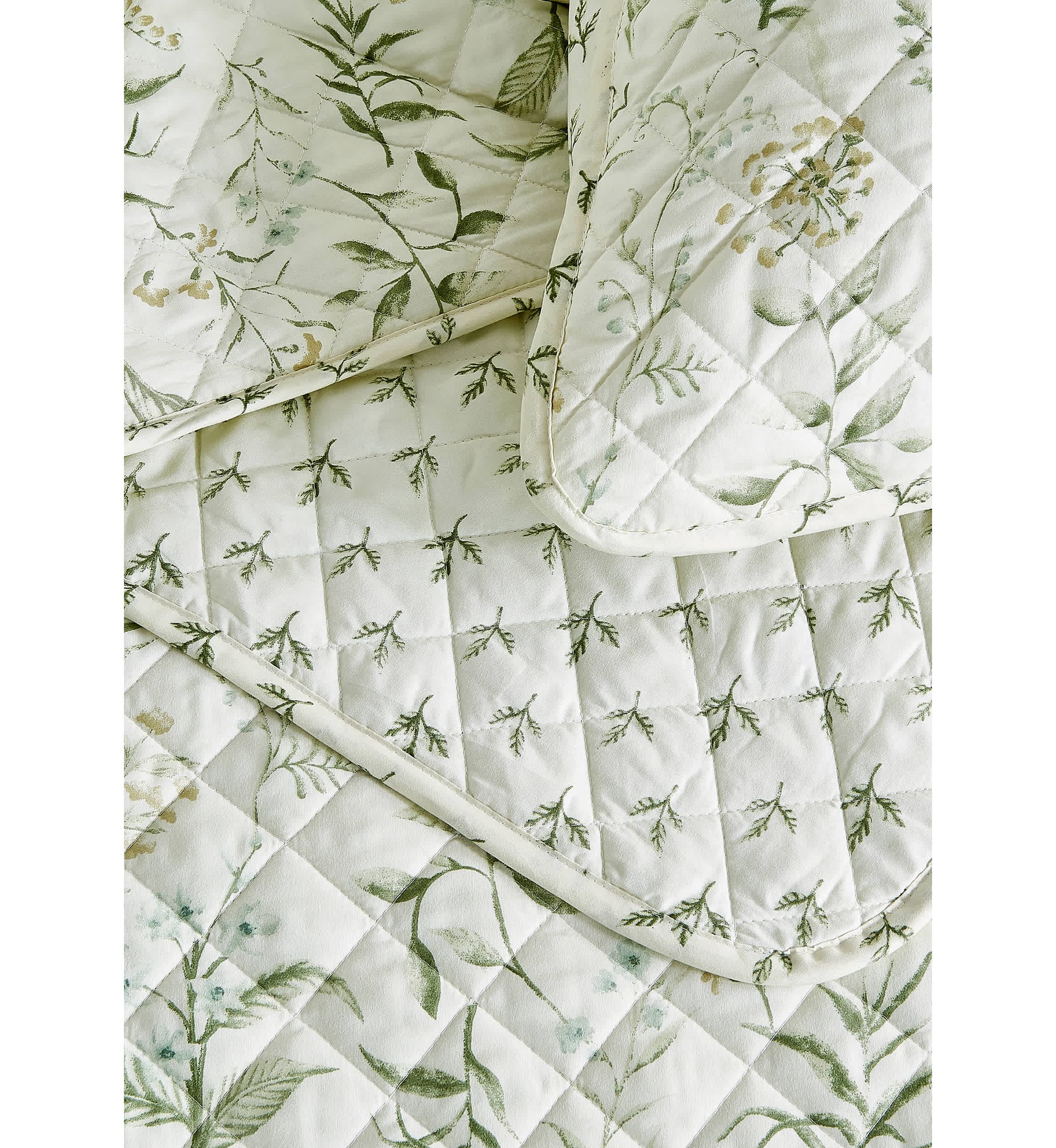 Natural Floral Printed Quilt Set