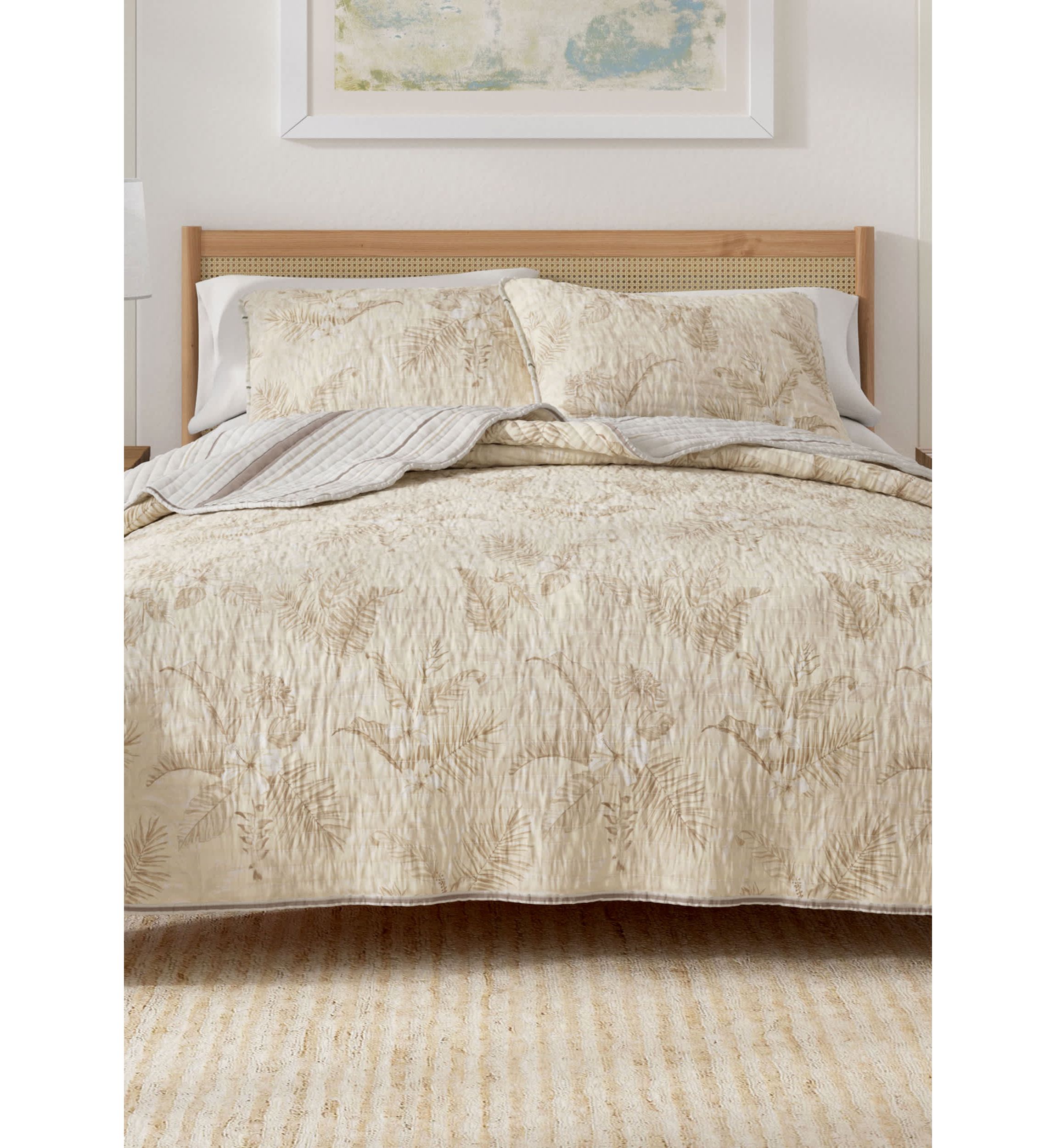 Tropical Palm Leaf Quilt Set