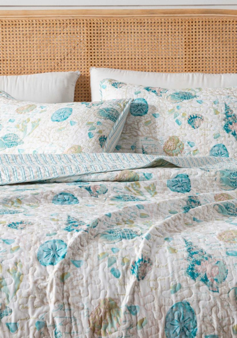 Vintage Seashell Pattern Quilt Set