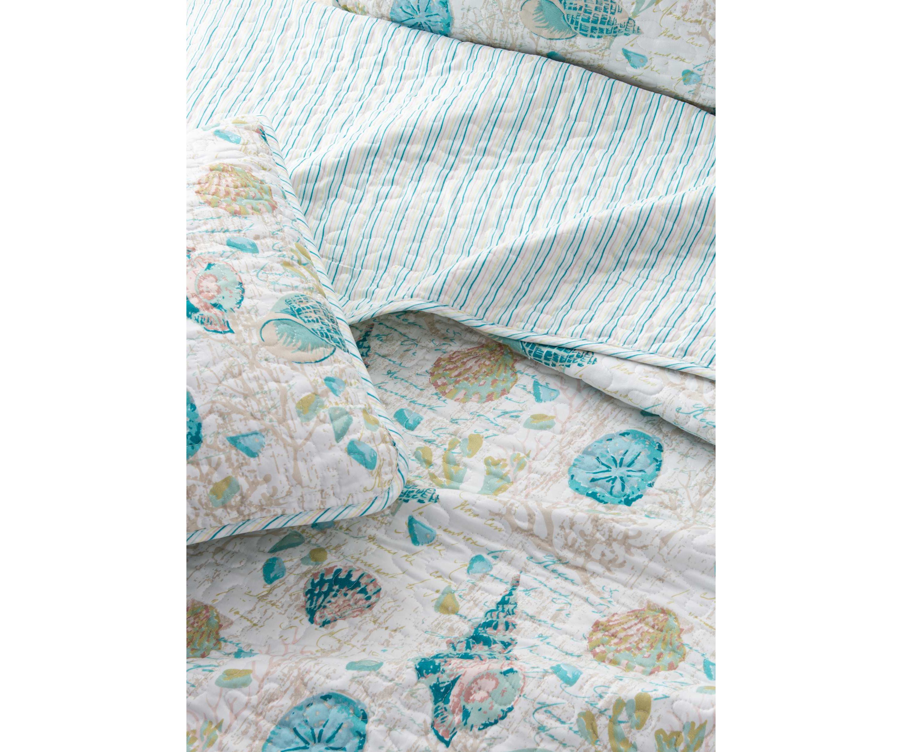 Vintage Seashell Pattern Quilt Set