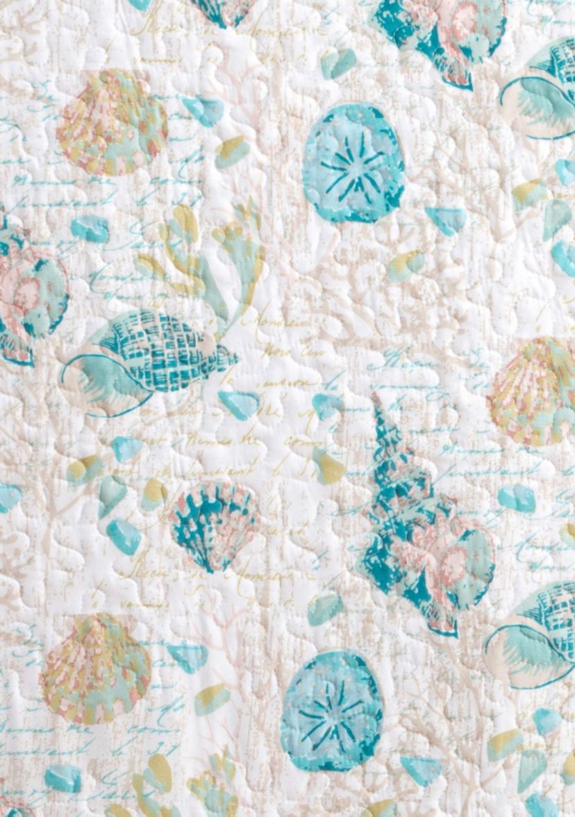 Vintage Seashell Pattern Quilt Set