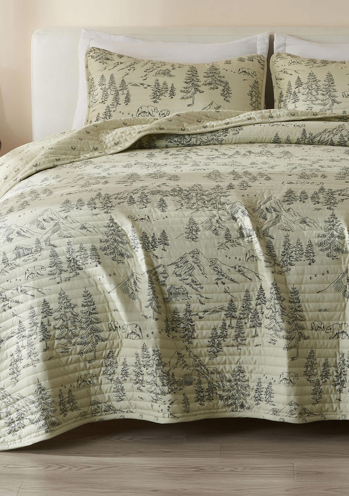 Bear Mountain Lodge Quilt Set