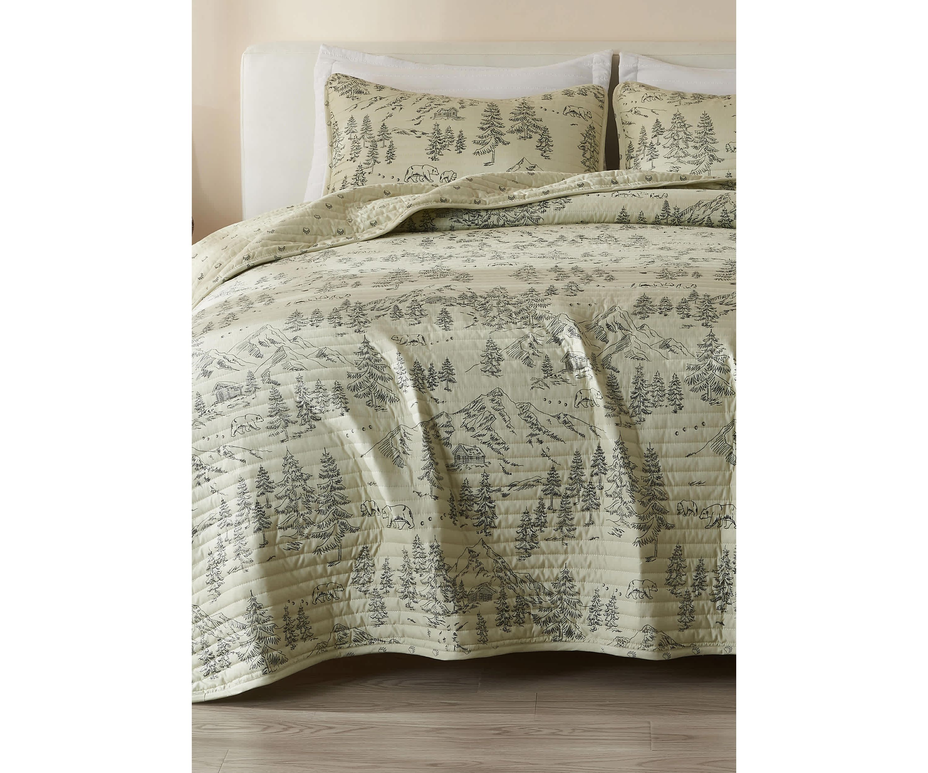 Bear Mountain Lodge Quilt Set