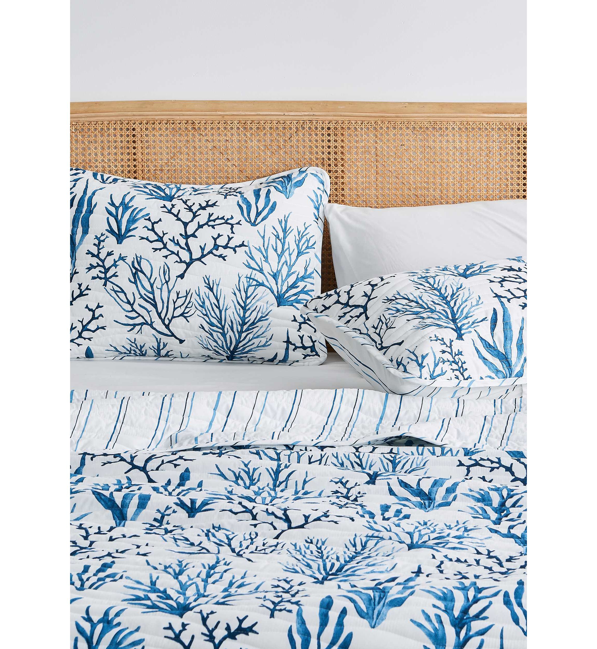 Navy Coral Coastal Quilt Set