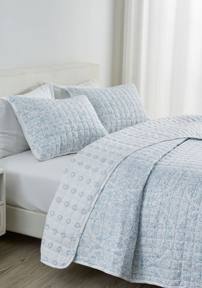 Medallion Floral Quilt Set