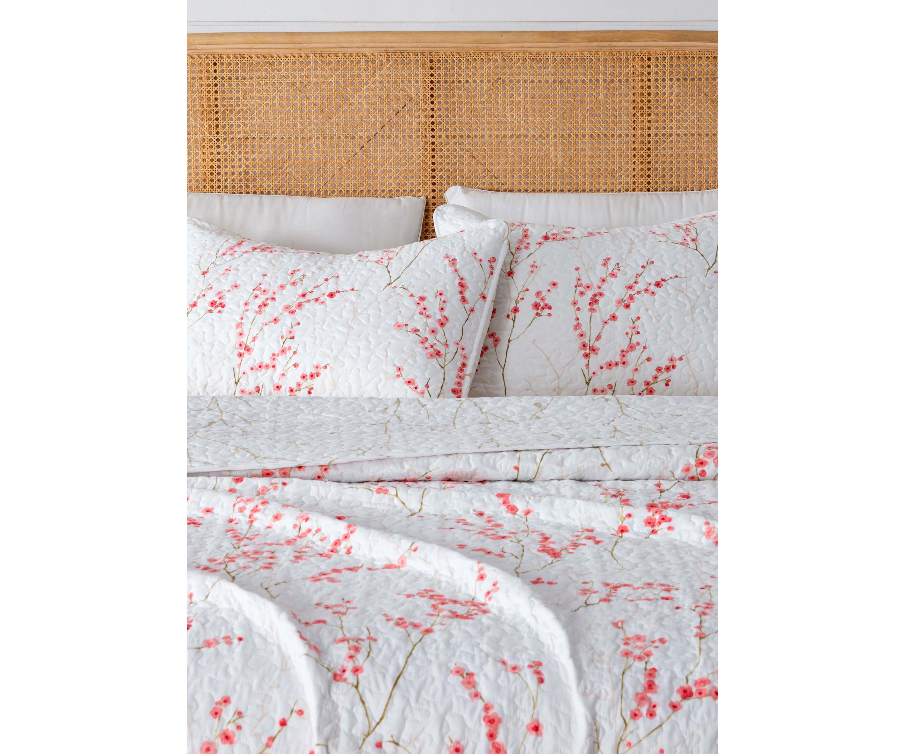 Floral Cherry Blossom Quilt Set