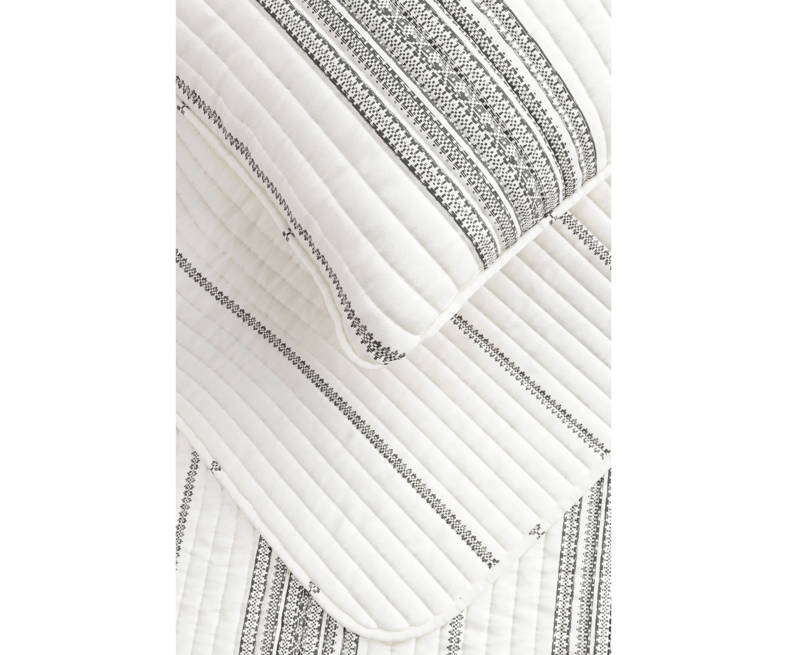 Boho Striped Quilt Set