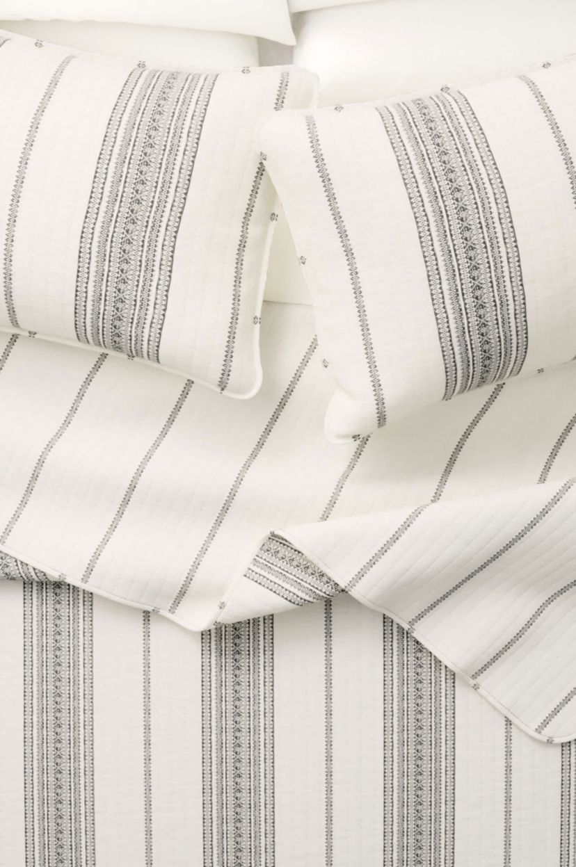 Boho Striped Quilt Set