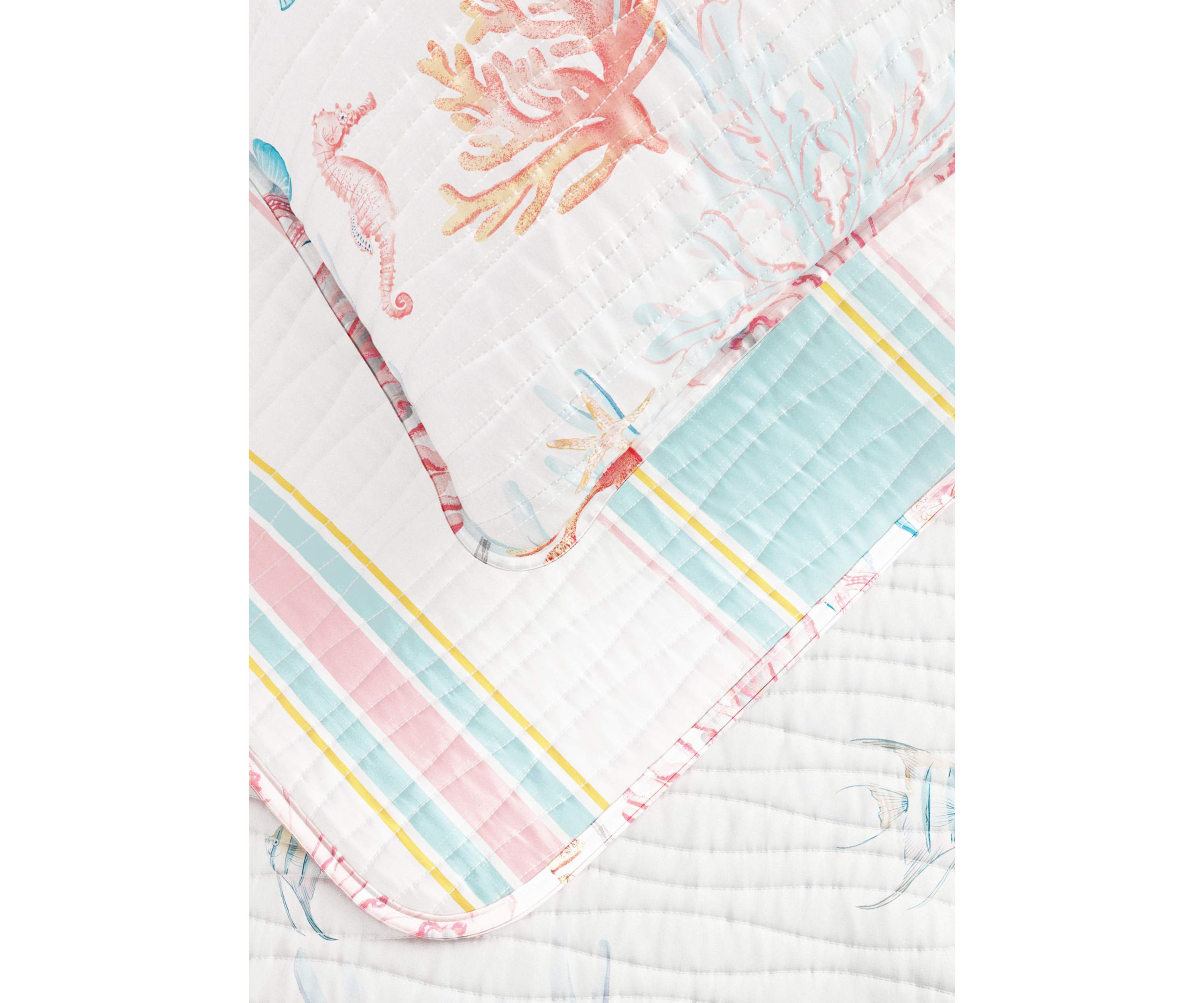 Coral Reef Coastal Quilt Set