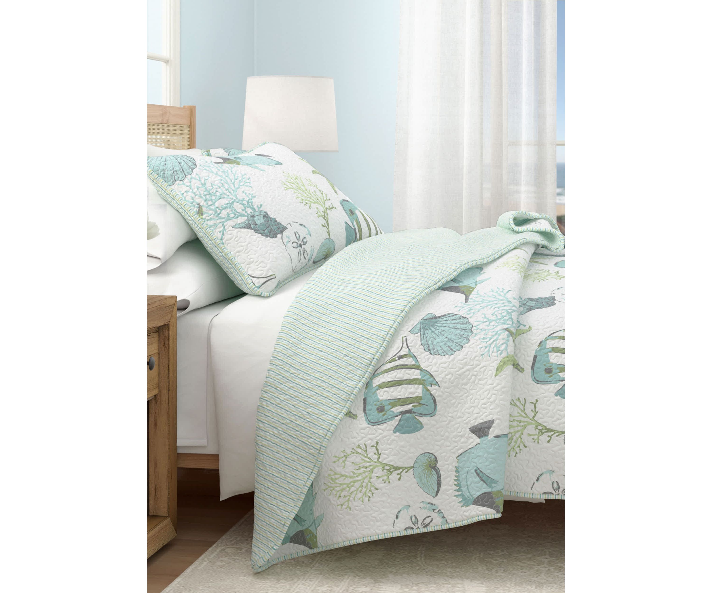 Blue Fish & Coral Coastal Quilt Set