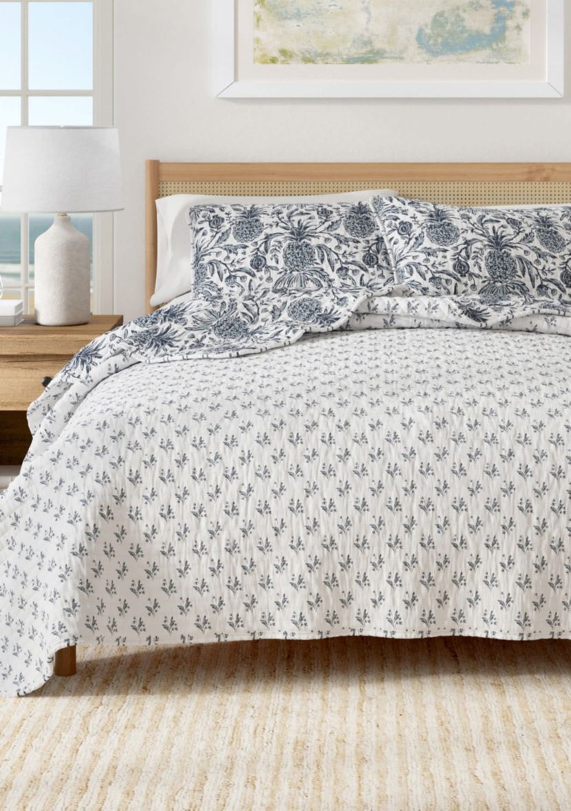 Pineapple Printed Quilt Set